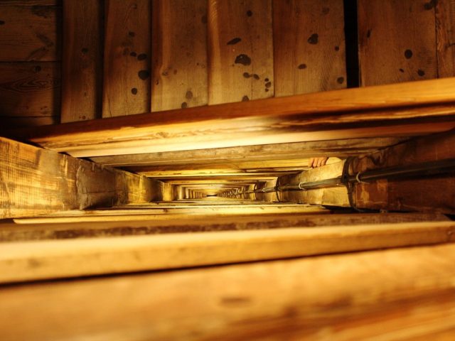 Meilleurs rangements sous escalier – guide et classement